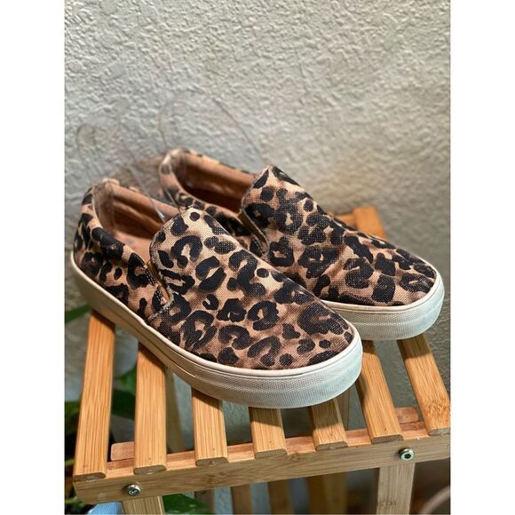‎Steve Madden Leopard Pattern Shoes - Picture 1 of 4